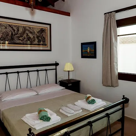 Annousa's House & Lejlighedshotel