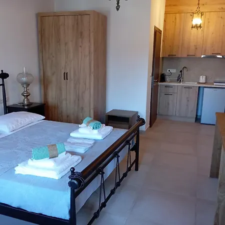 Lejlighedshotel Annousa's House & Kallirákhi