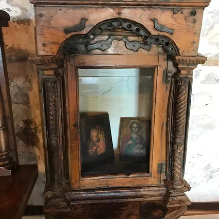 Annousa's House & Lejlighedshotel 4*