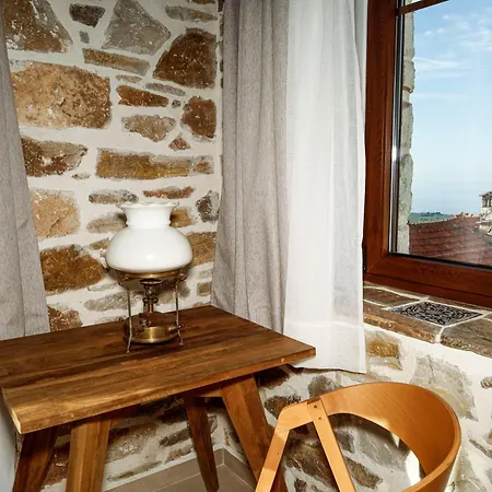 Lejlighedshotel Annousa's House & Kallirákhi