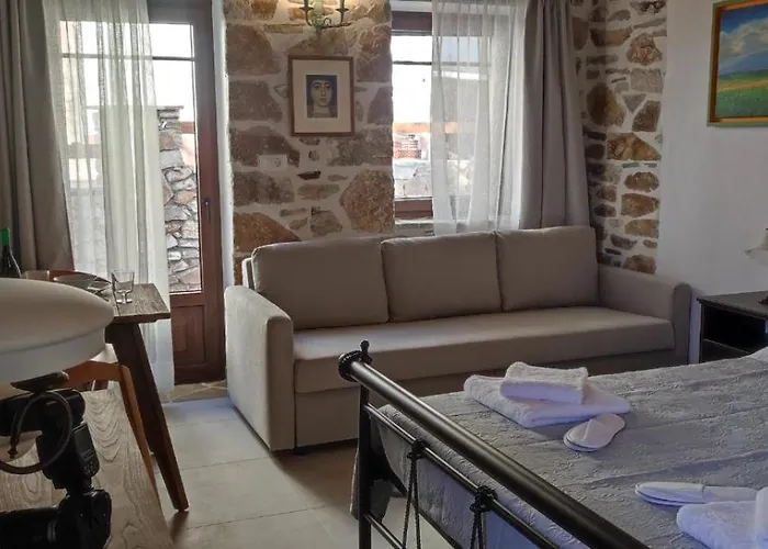 Annousa's House & מלון דירות