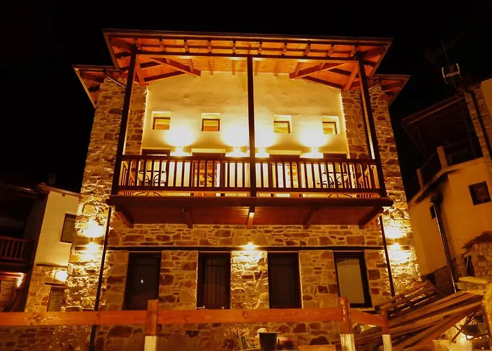 Annousa's House & 4*