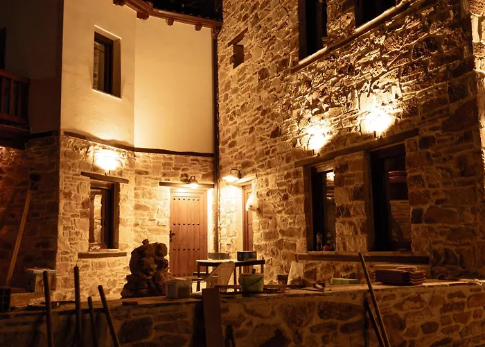 Annousa's House & 4*