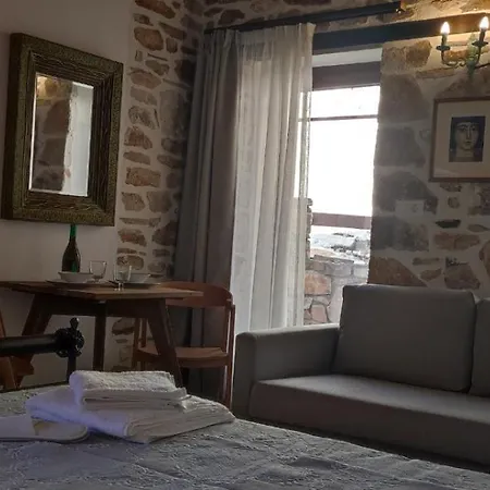 Annousa's House & شقة فندقية Kallirákhi