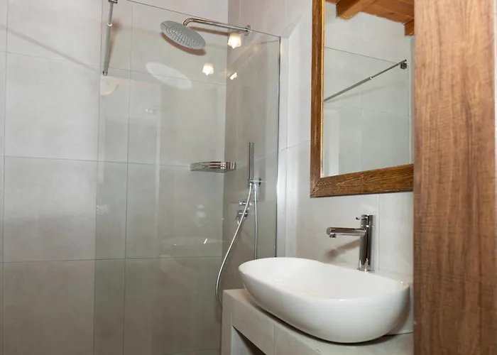 아파트호텔 Annousa's House &